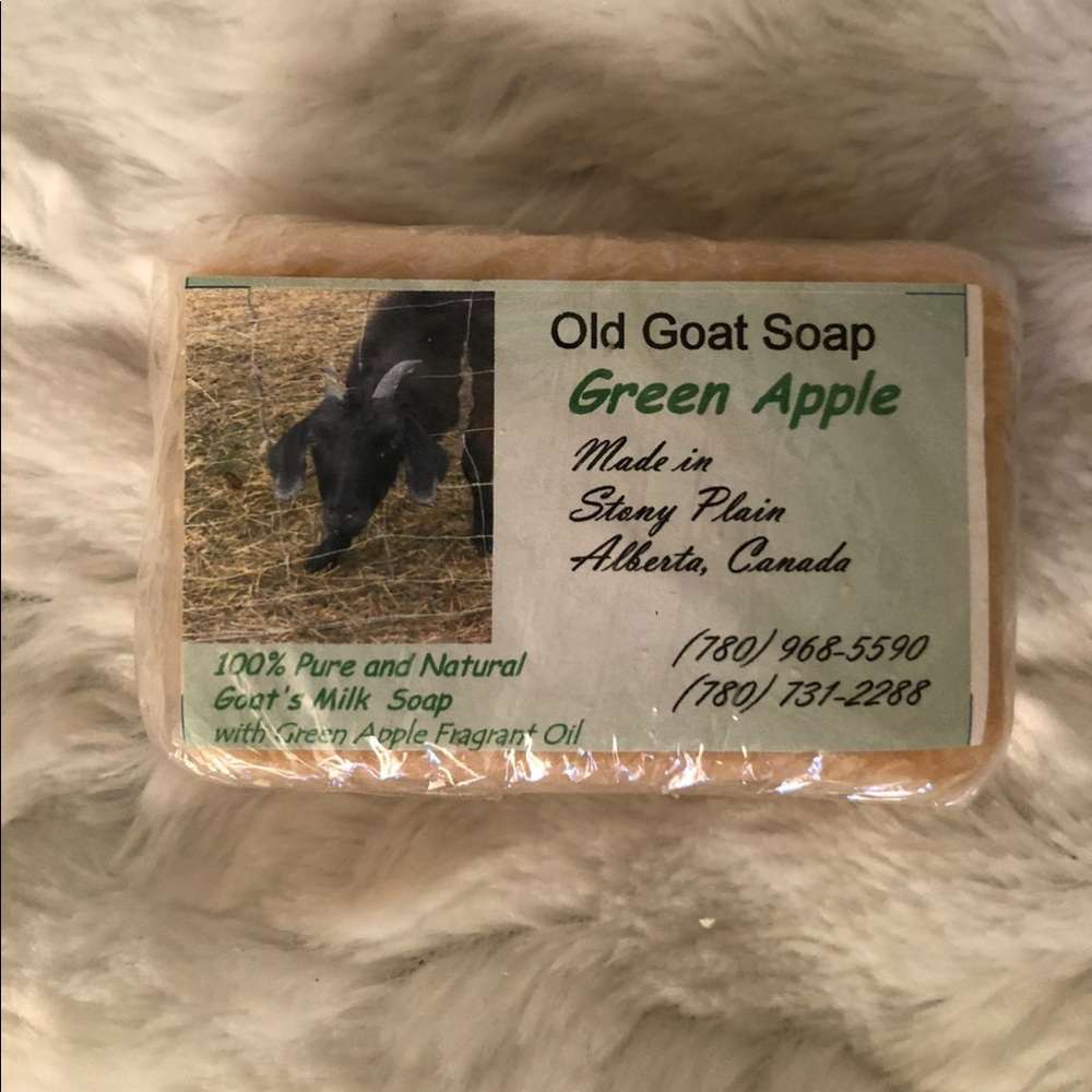 Old Goat Soap 100% Pure Goat Milk & Green Apple Bar Soap NWOT